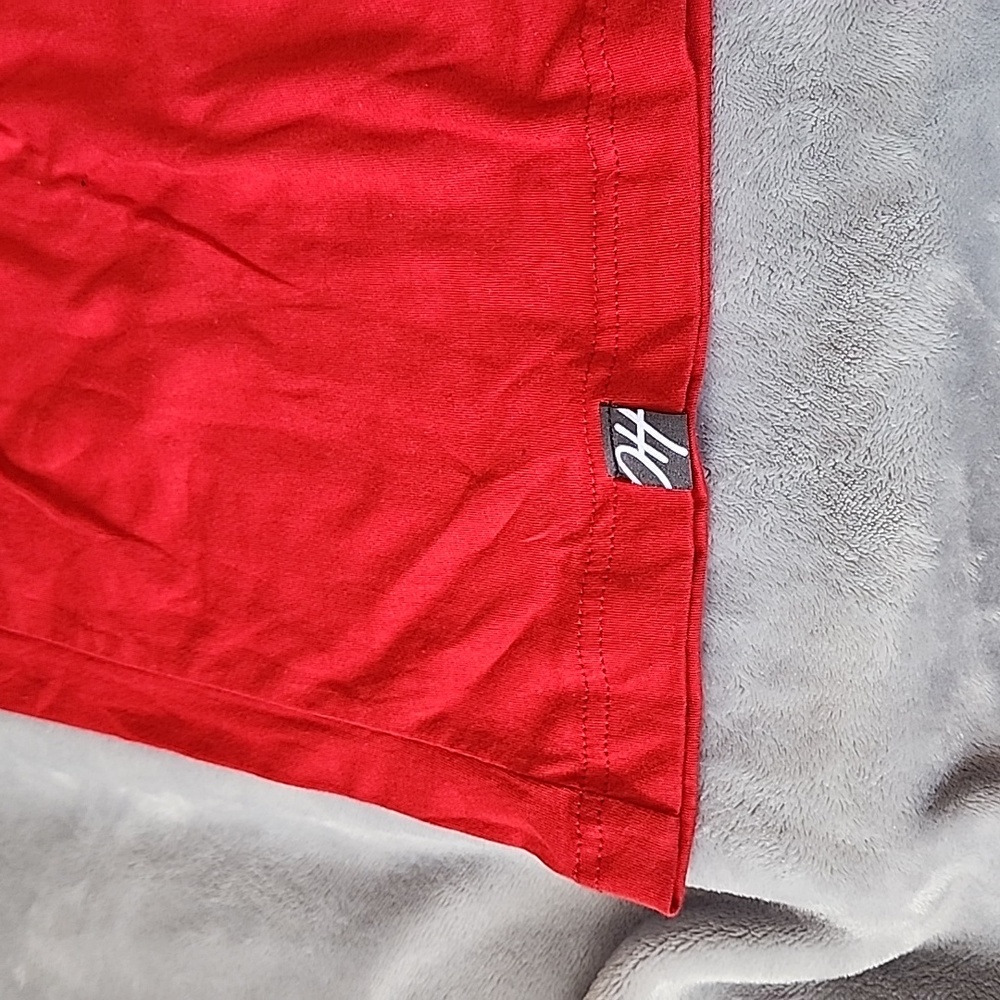 Only Human Co Tee - Picture 4 of 4